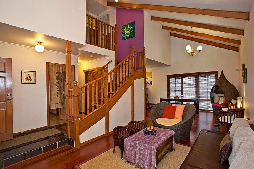 1 Rolls Court, GLEN WAVERLEY VIC 3150, Glen Waverley - Thumbnail 2