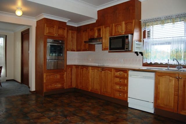 79 St Anns Street, NOWRA NSW 2541, Nowra - Thumbnail 3