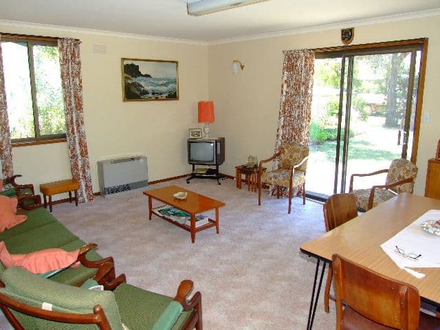 14 Rose Avenue, COWES VIC 3922, Cowes - Thumbnail 2