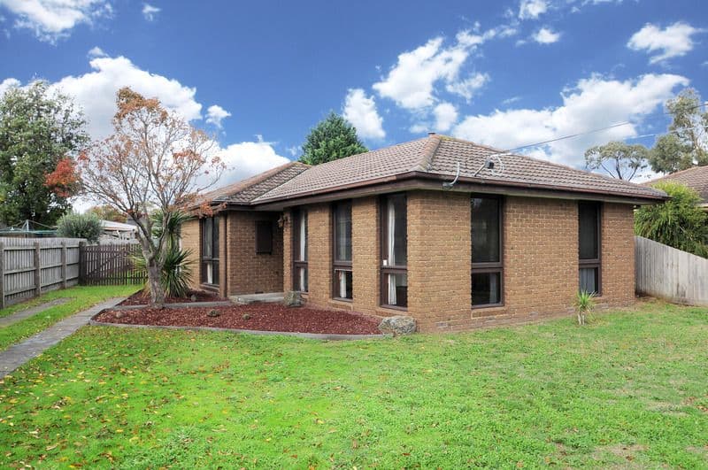 17 Richmond Avenue, CARRUM DOWNS VIC 3201, Carrum Downs - Image 1