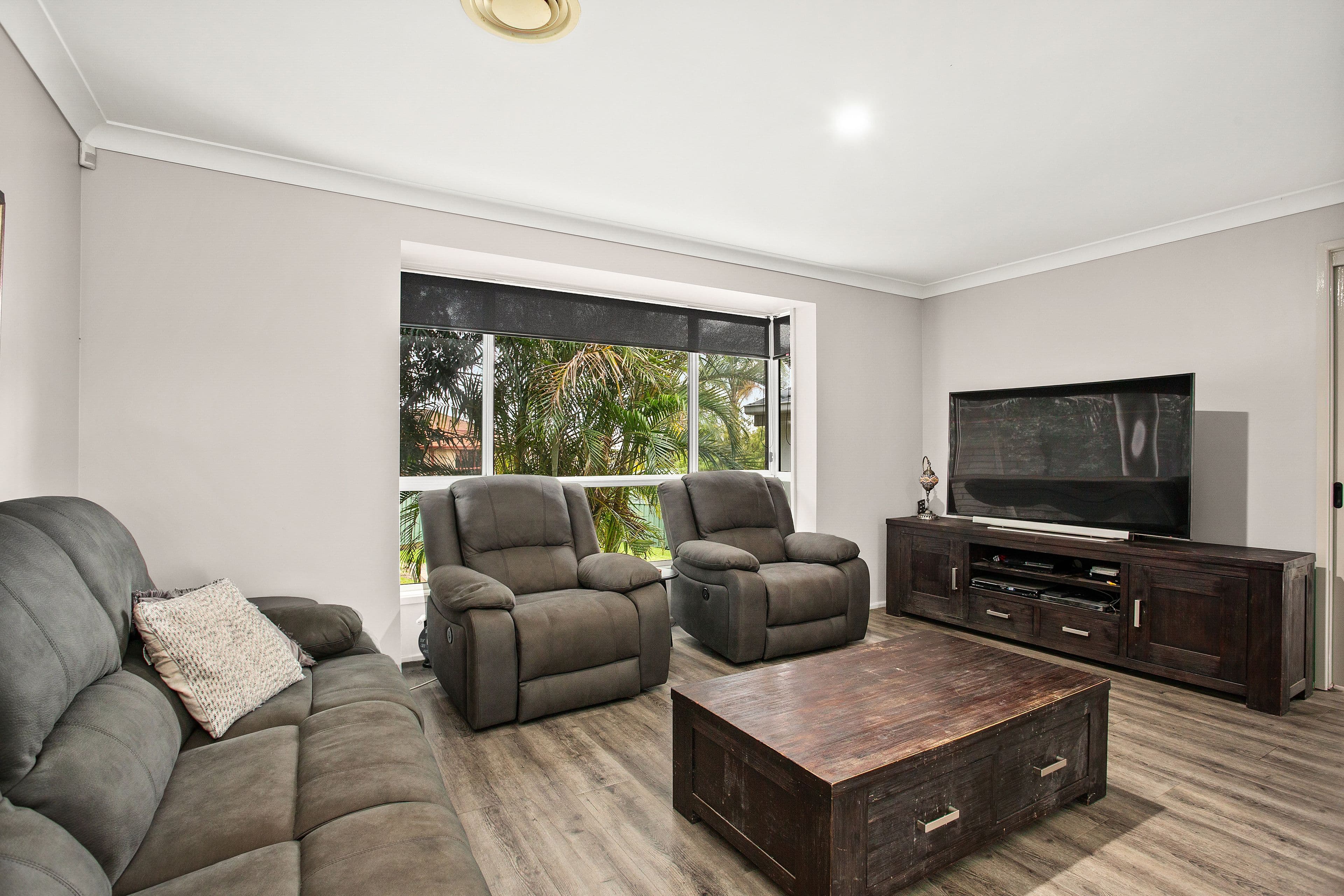23 The Grove, Shellharbour NSW 2529, Shellharbour - Thumbnail 3