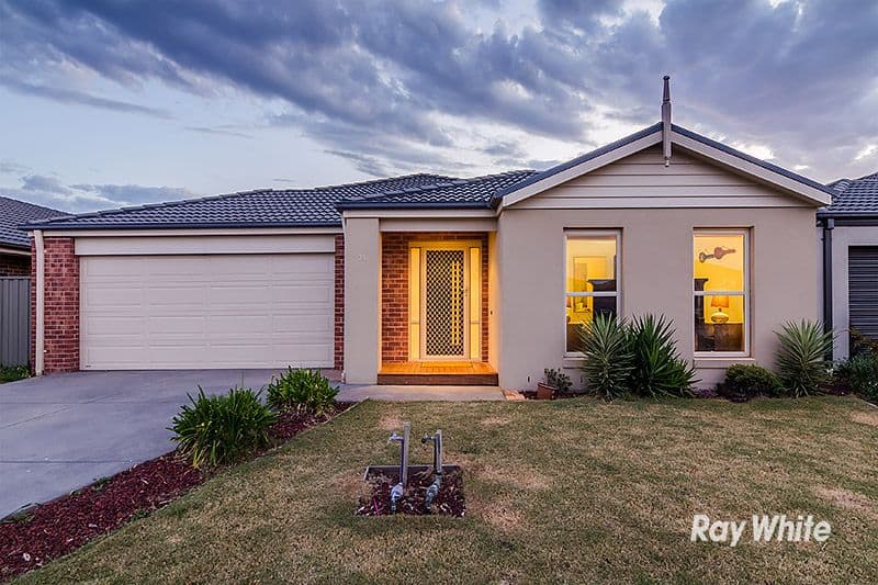 31 Thurvaston Crescent, Cranbourne East VIC 3977, Cranbourne East - Image 1