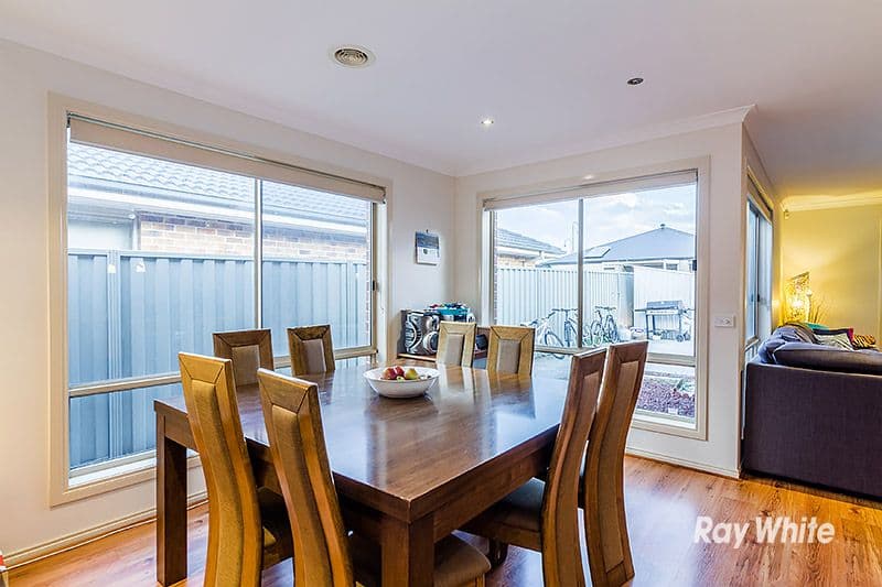 31 Thurvaston Crescent, Cranbourne East VIC 3977, Cranbourne East - Thumbnail 6