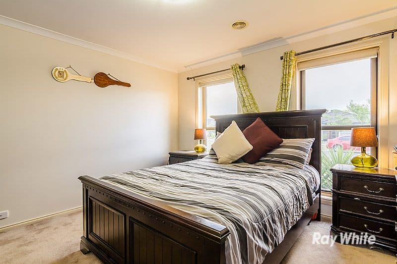 31 Thurvaston Crescent, Cranbourne East VIC 3977, Cranbourne East - Thumbnail 7