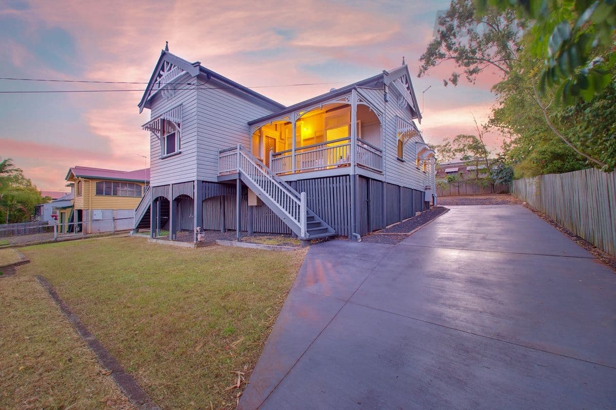 16 Cyprus Street, North Ipswich QLD 4305, North Ipswich - Thumbnail 2