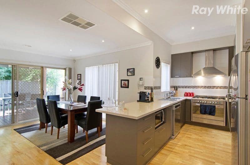 15 Treerise Boulevard, Ferntree Gully VIC 3156, Ferntree Gully - Thumbnail 2