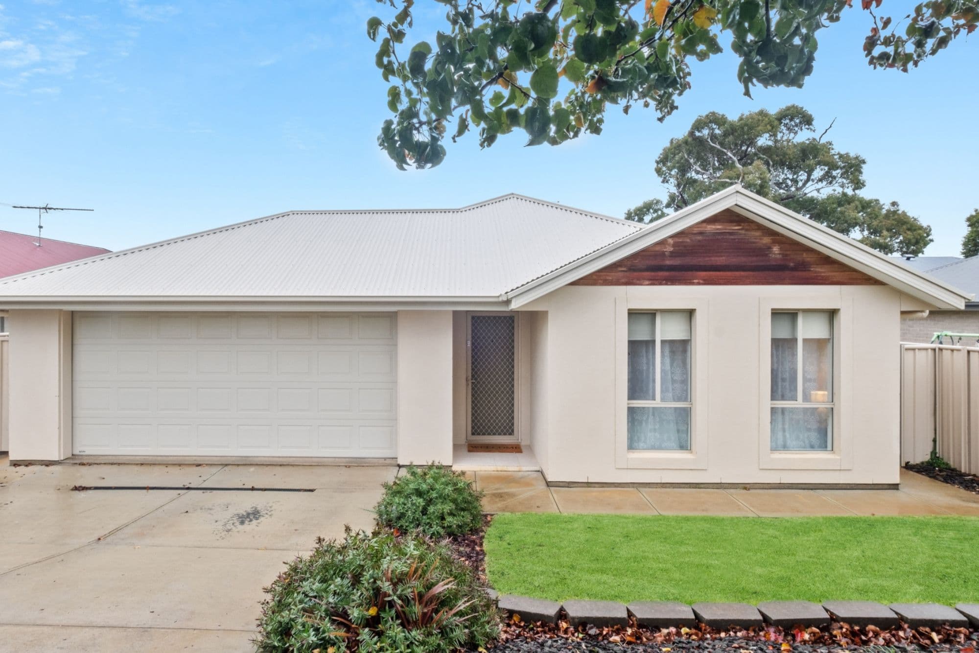 4 Dundee Close, Strathalbyn SA 5255, Strathalbyn - Image 1