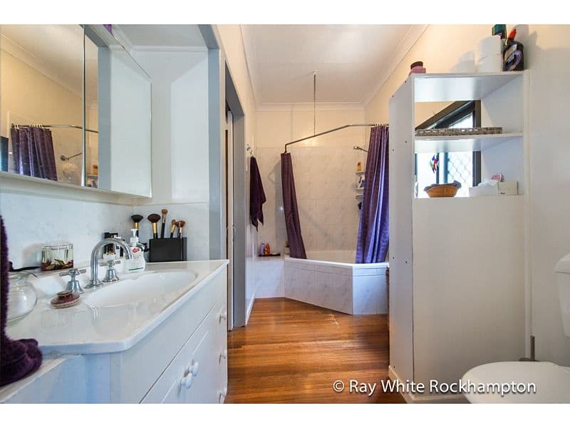 9 Martin Street, PARK AVENUE QLD 4701, Park Avenue - Thumbnail 6