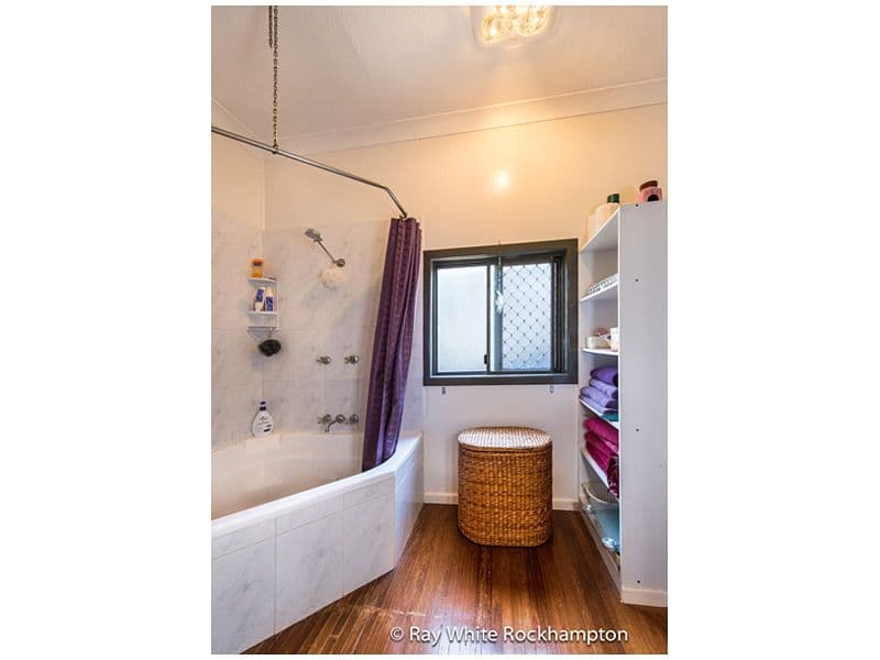 9 Martin Street, PARK AVENUE QLD 4701, Park Avenue - Thumbnail 7