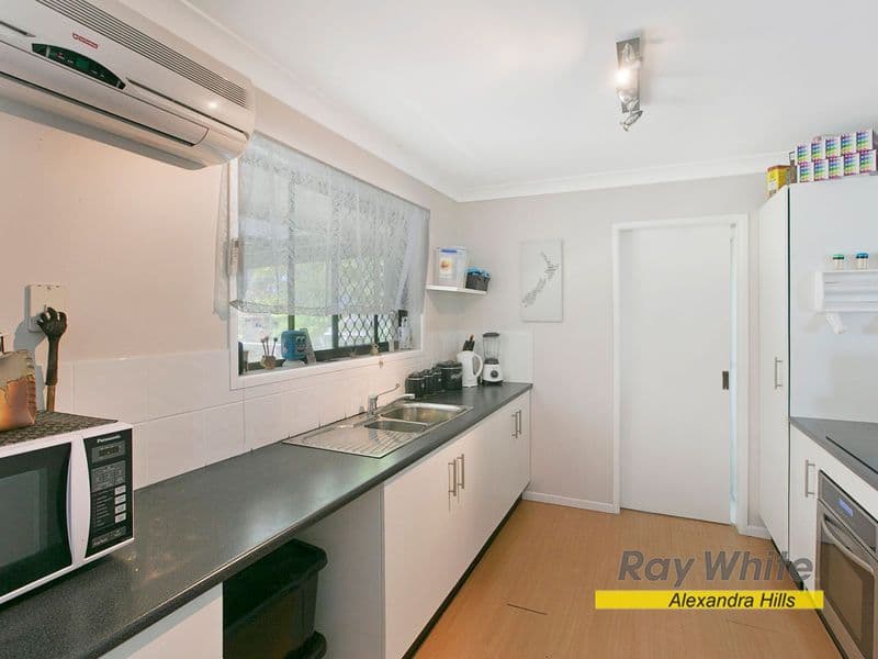 10 Jacaranda Road, Capalaba QLD 4157, Capalaba - Thumbnail 2