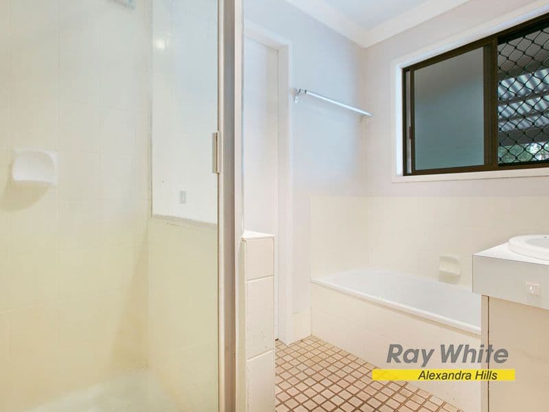 10 Jacaranda Road, Capalaba QLD 4157, Capalaba - Thumbnail 5