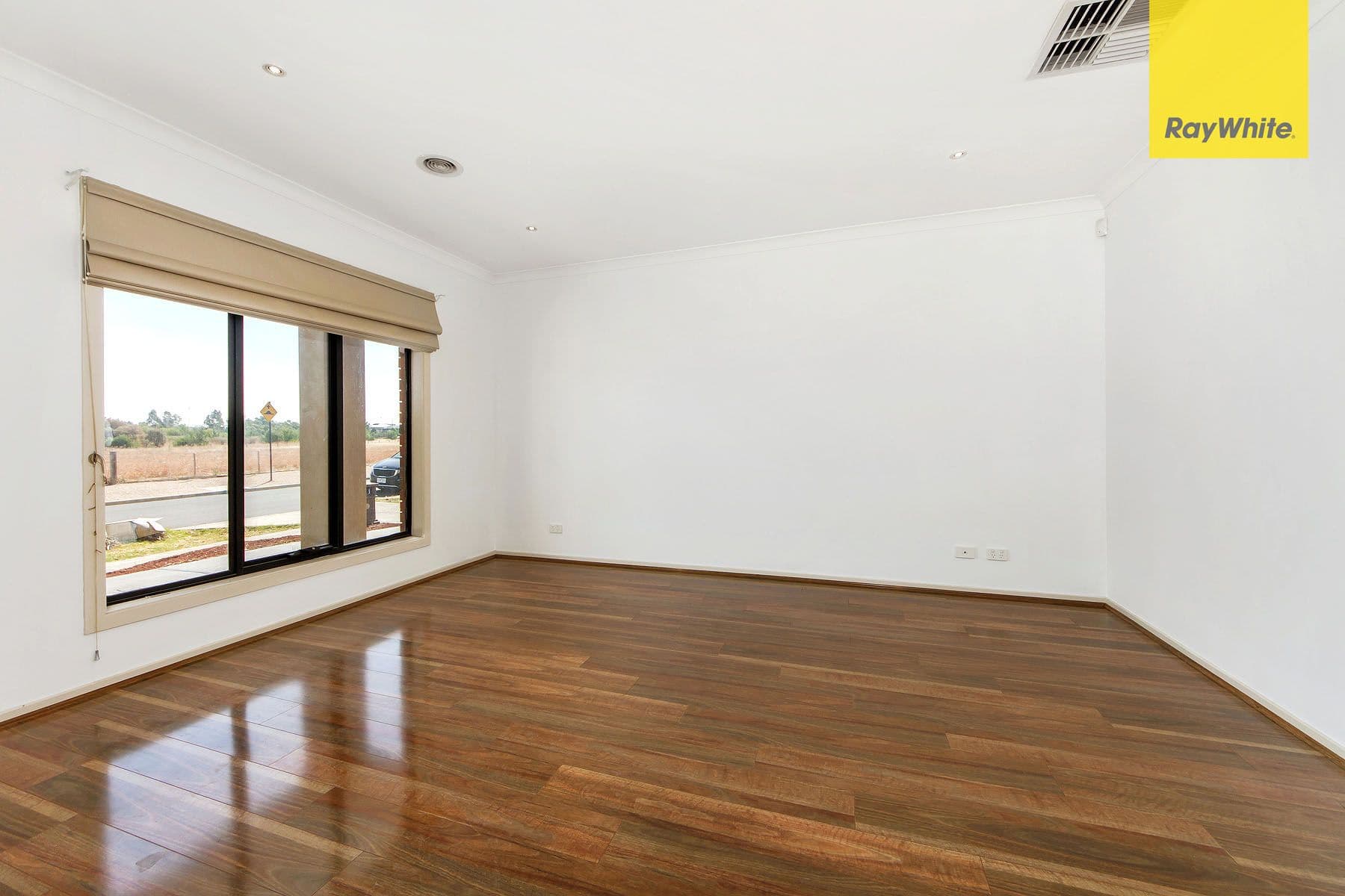 53 Pimelea Terrace, St Albans VIC 3021, St Albans - Thumbnail 2