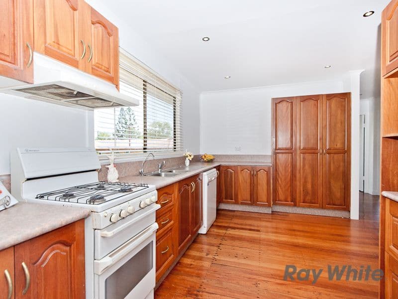 32 Gatwick Street, Stafford Heights QLD 4053, Stafford Heights - Thumbnail 5