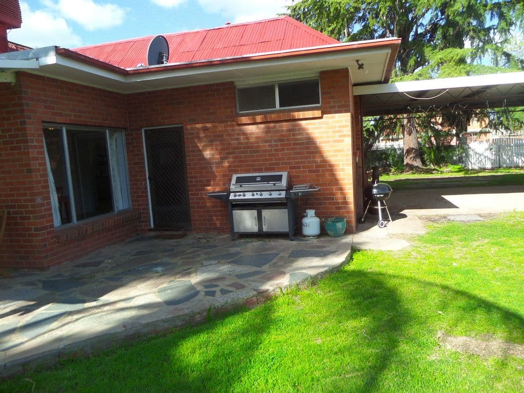 36 Victoria Avenue, Narrandera NSW 2700, Narrandera - Thumbnail 2