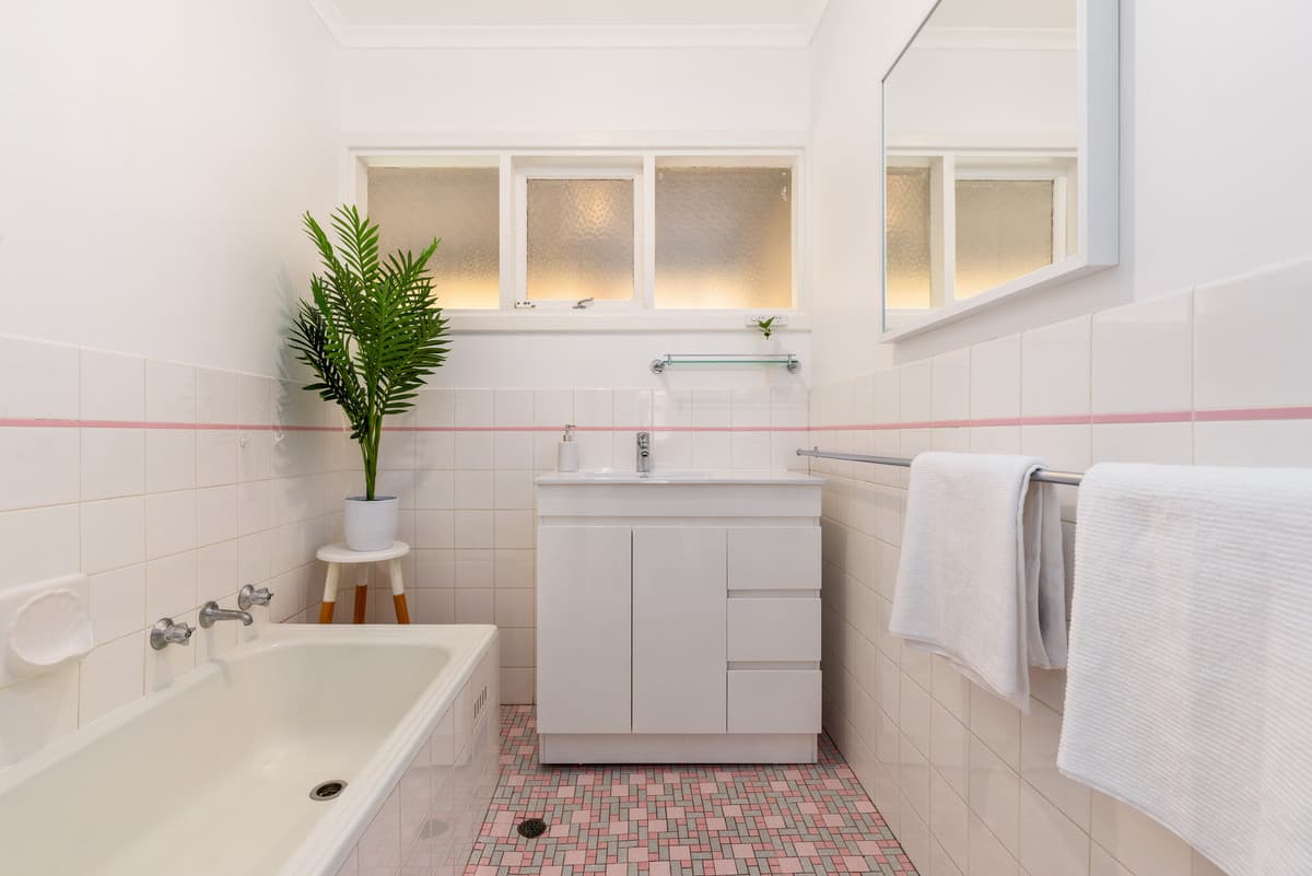 17 Bunbury Terrace, Valley View SA 5093, Valley View - Thumbnail 8