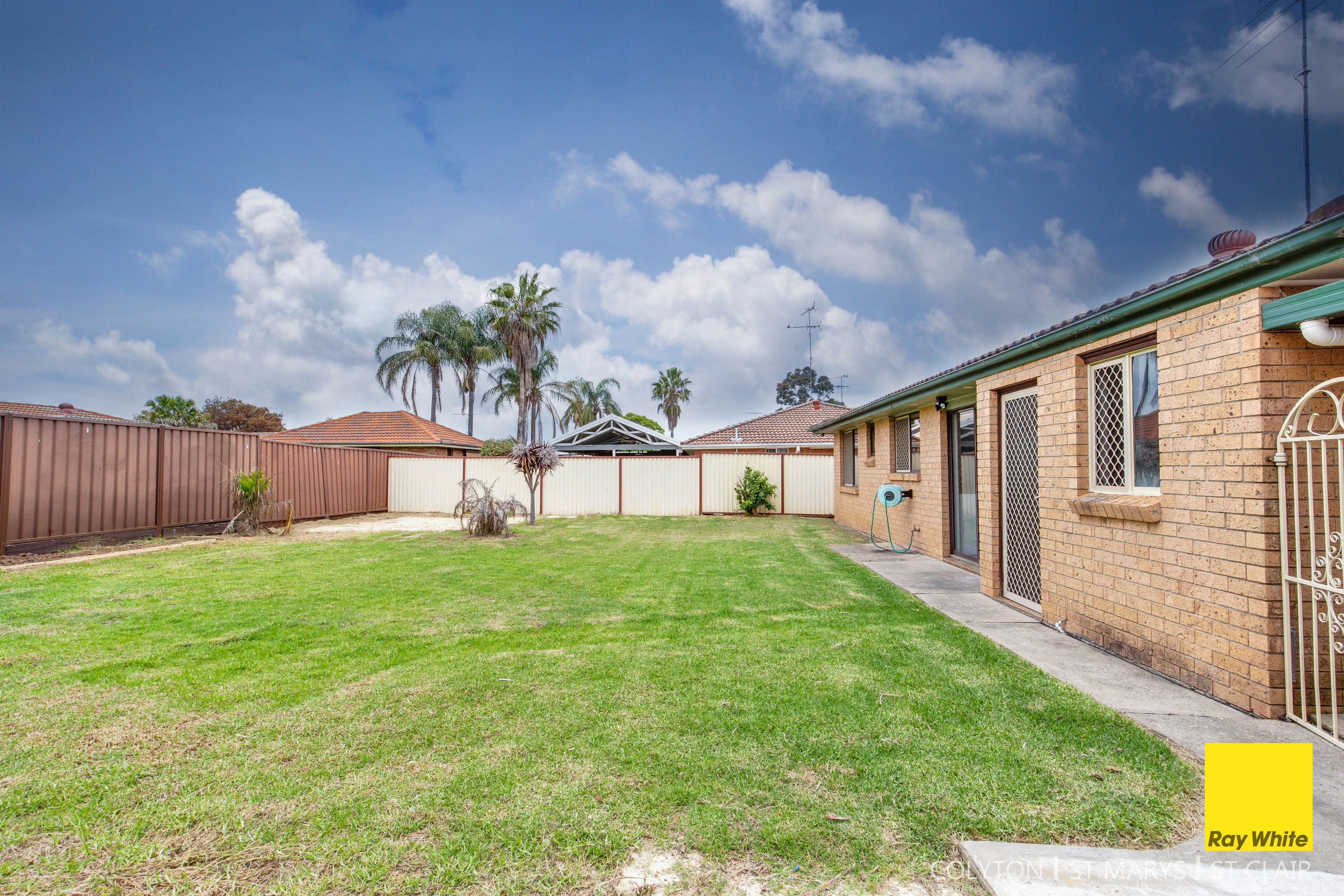 13 Maroni Place, St Clair - Thumbnail 3