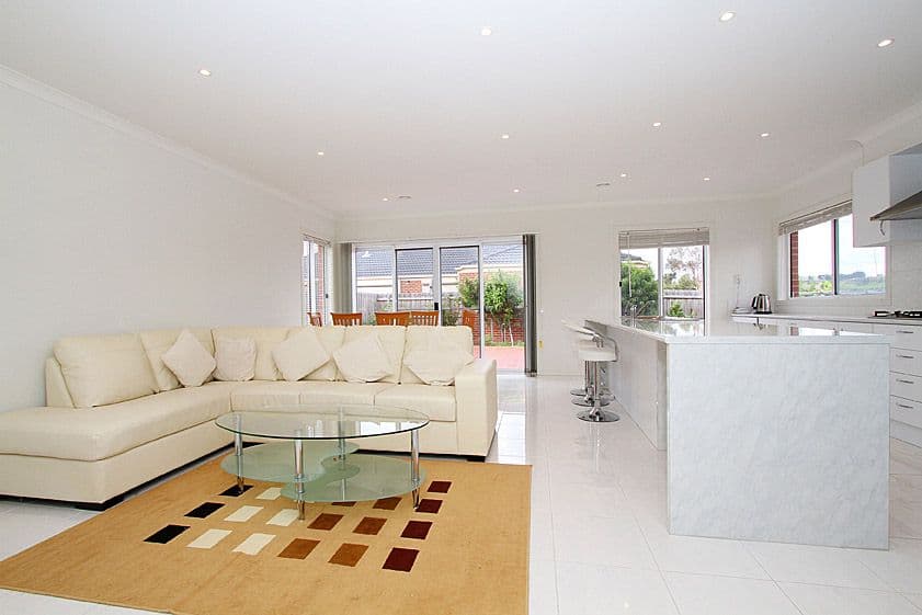 30 Neddletail Crescent, SOUTH MORANG VIC 3752, South Morang - Thumbnail 4