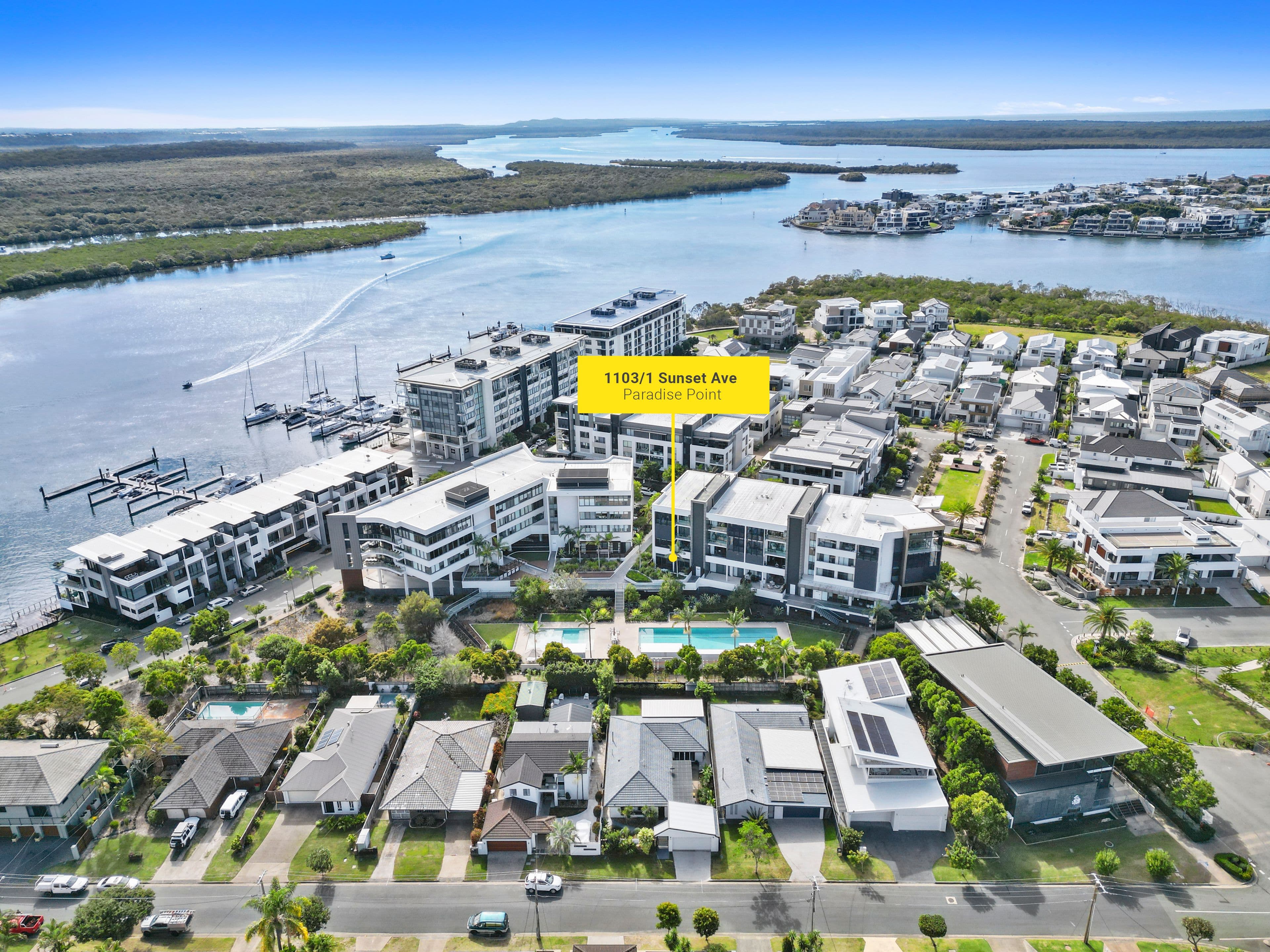 1 Sunset Avenue, Paradise Point QLD 4216, Paradise Point - Thumbnail 5