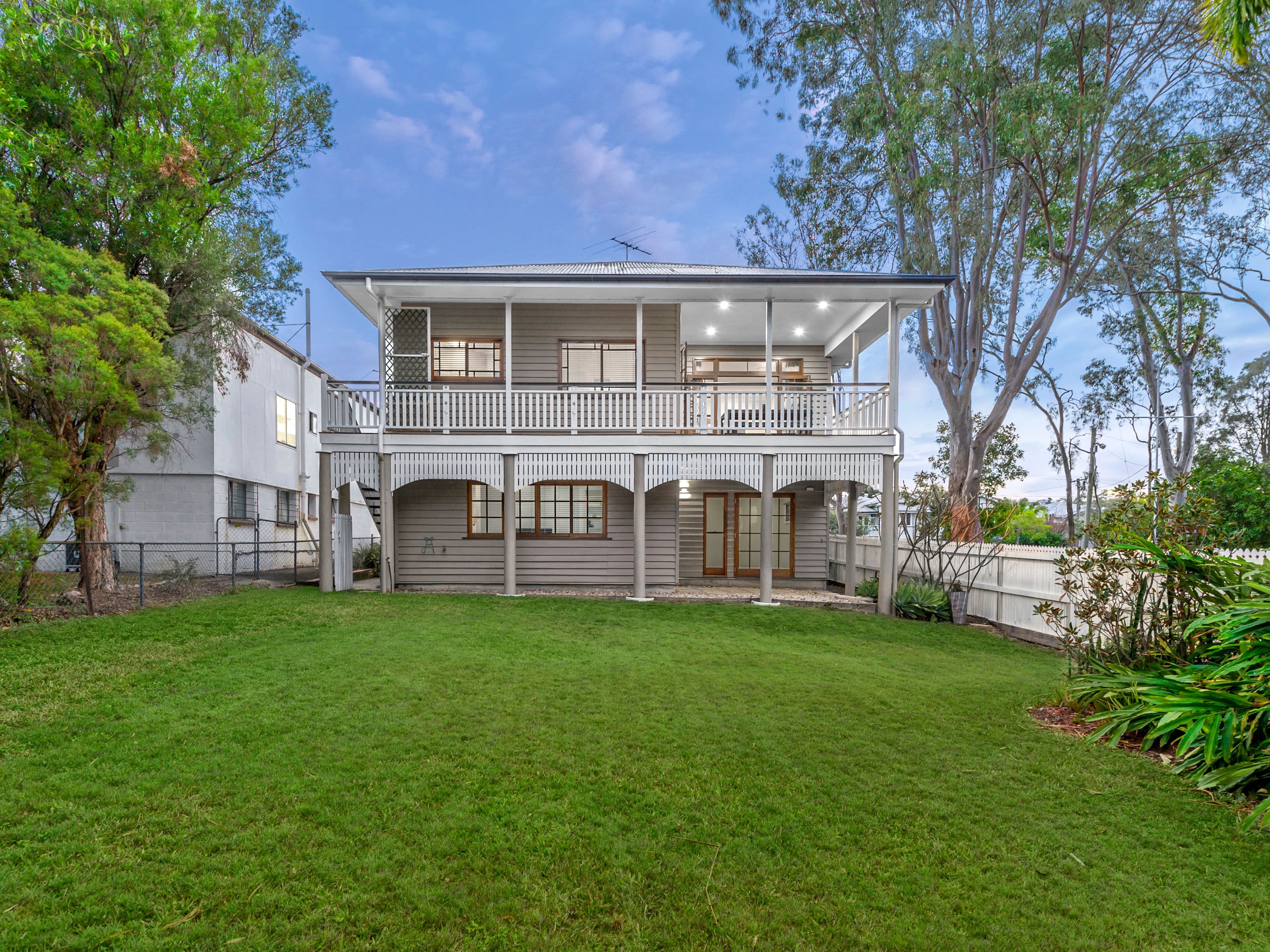 71 Evelyn Street, Grange QLD 4051, Grange - Thumbnail 2