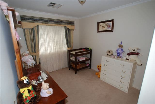 8 Lipson Reach Road, GULFVIEW HEIGHTS SA 5096, Gulfview Heights - Thumbnail 8