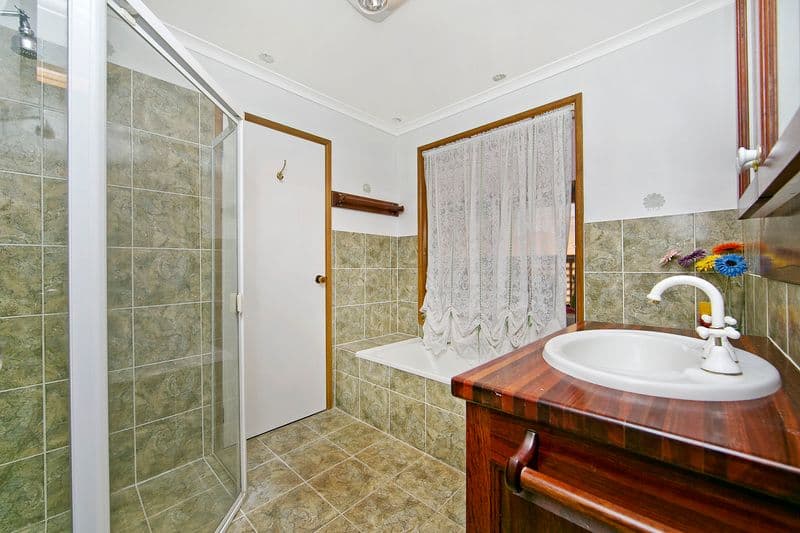 23 Pinda Court, CRAIGMORE SA 5114, Craigmore - Thumbnail 4