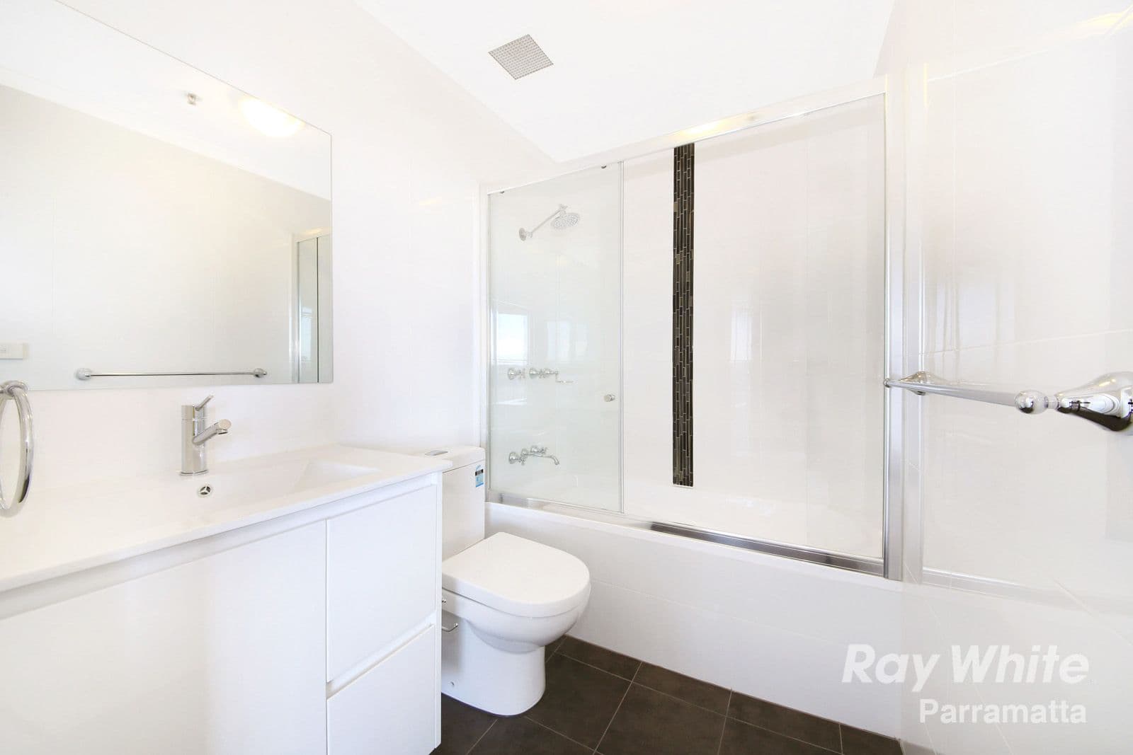 14 Hassall Street, Parramatta NSW 2150, Parramatta - Thumbnail 4