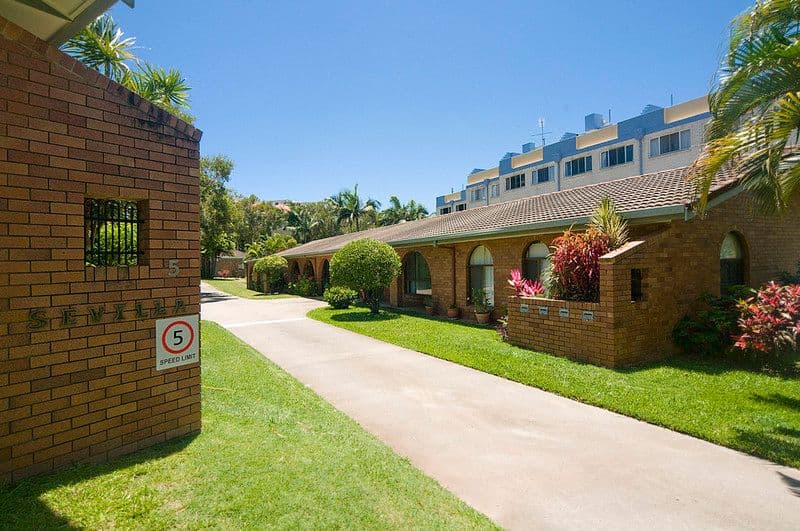 Unit 5 'Sevilla' 5 Saltair Street, KINGS BEACH QLD 4551, Kings Beach - Thumbnail 2
