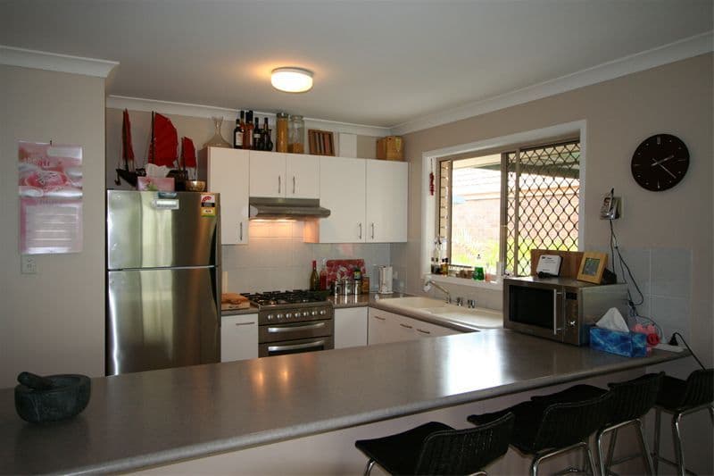 56  Macleay Crescent, TINGALPA QLD 4173, Tingalpa - Thumbnail 4
