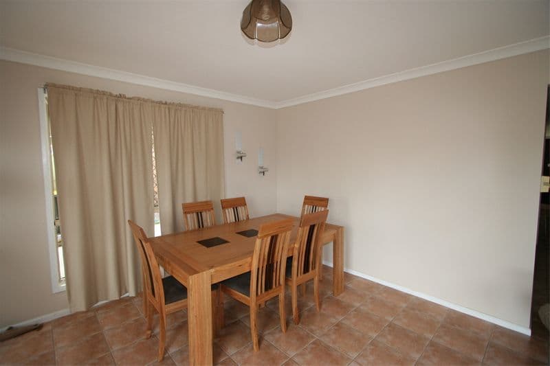 56  Macleay Crescent, TINGALPA QLD 4173, Tingalpa - Thumbnail 5