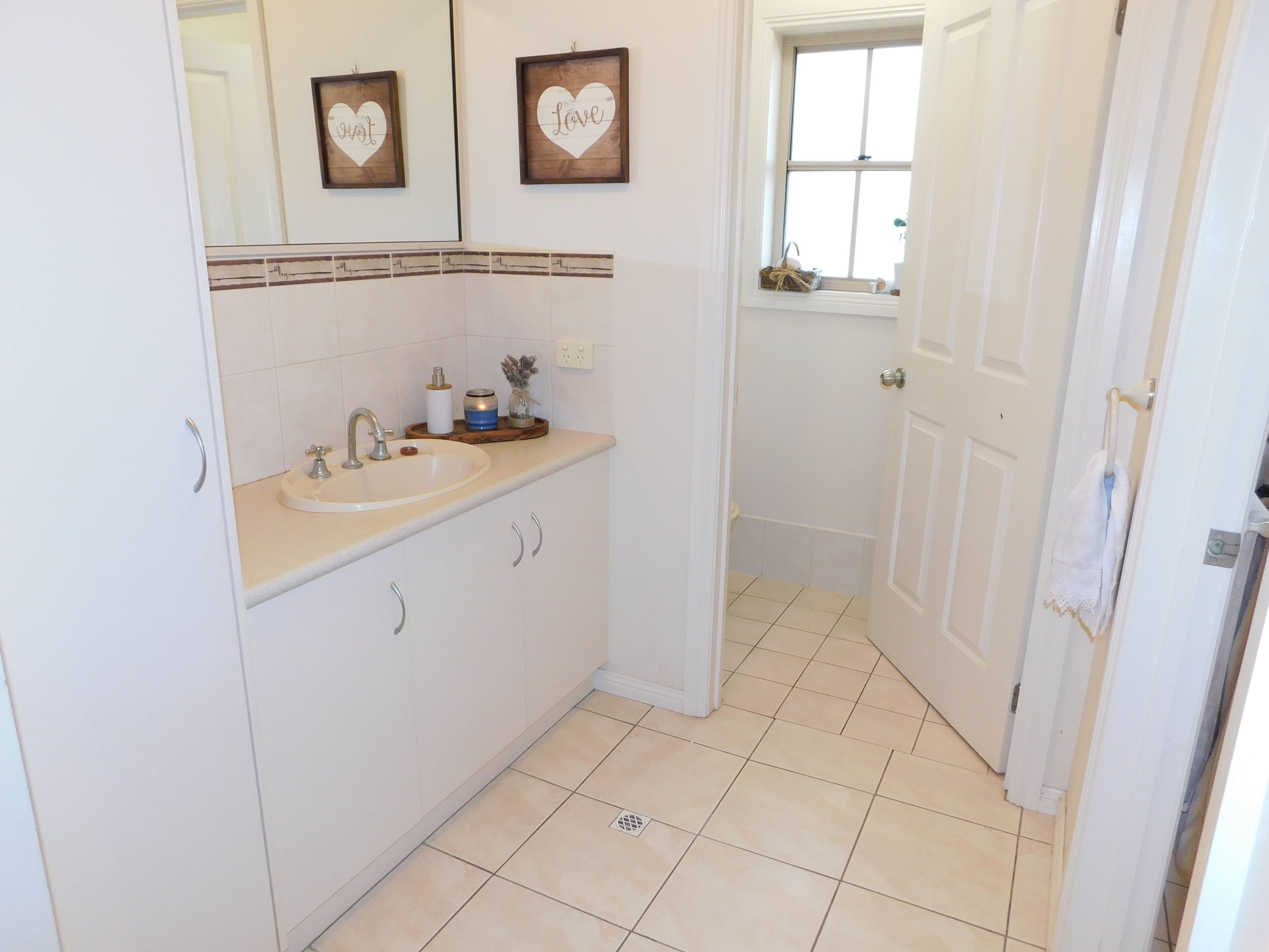 42 Pigeon Flat Road, Bordertown SA 5268, Bordertown - Thumbnail 8