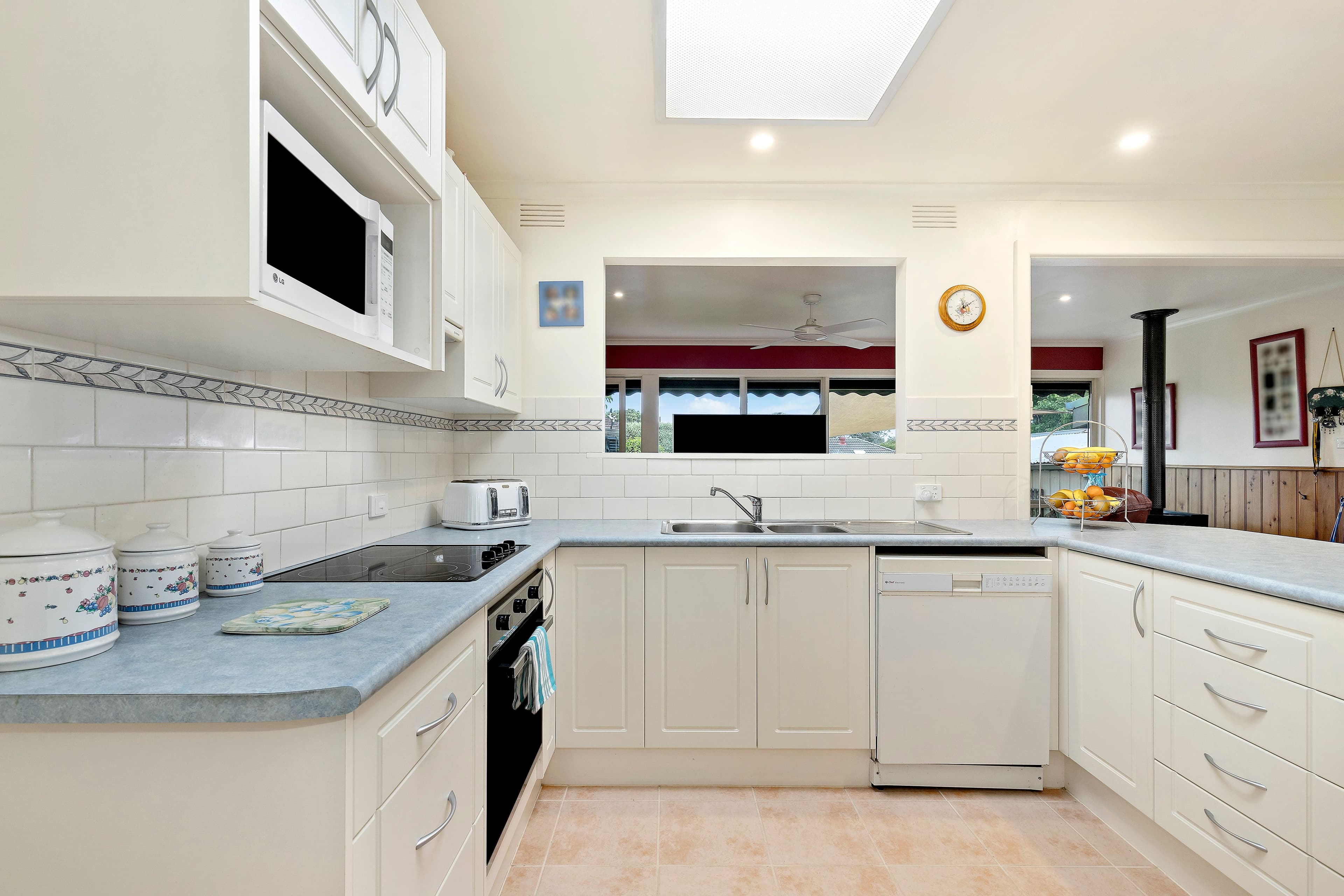 10 Malcolm Court, Frankston VIC 3199, Frankston - Thumbnail 7