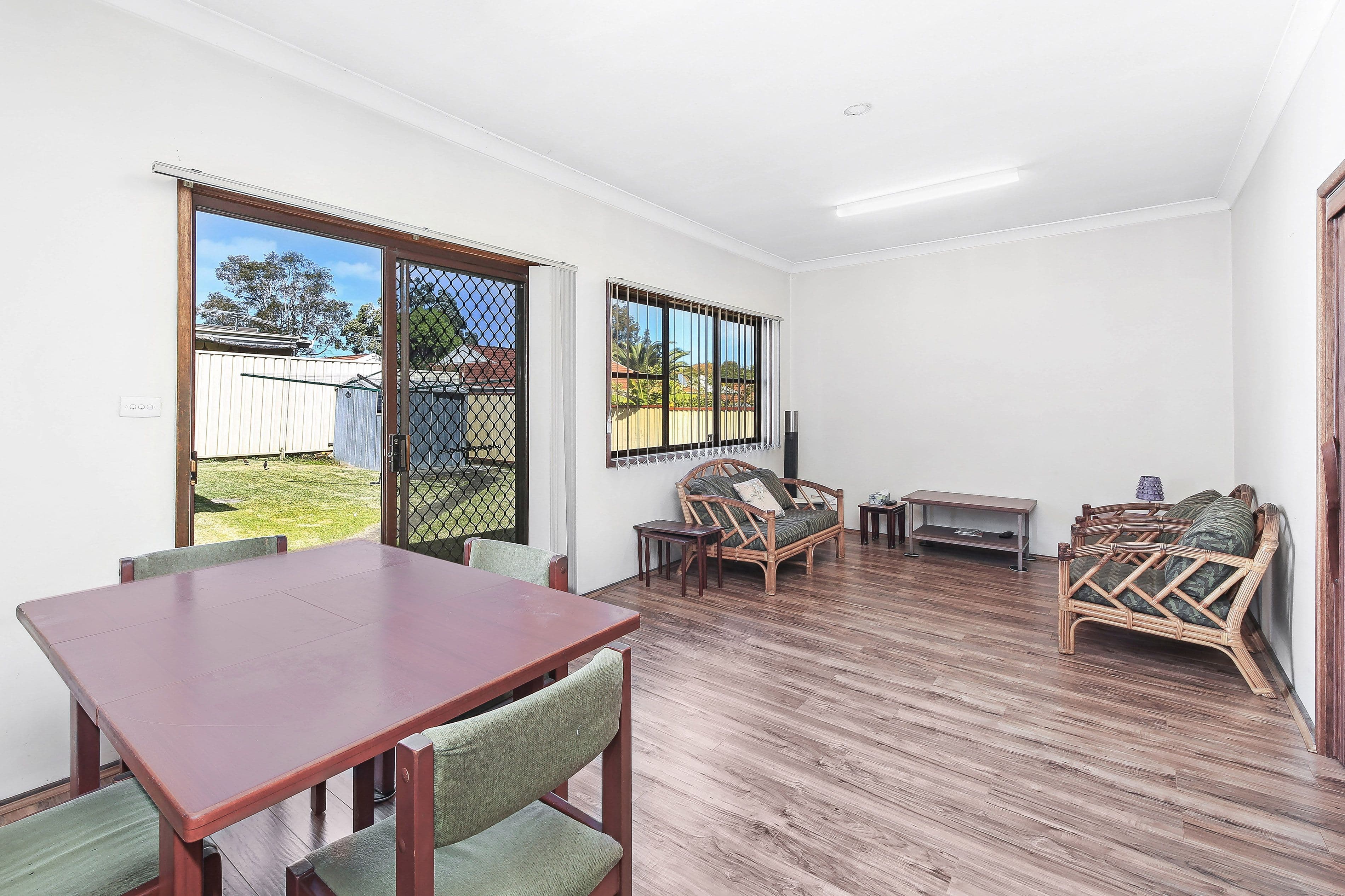 4 Dunbar Avenue, Regents Park NSW 2143, Regents Park - Thumbnail 5