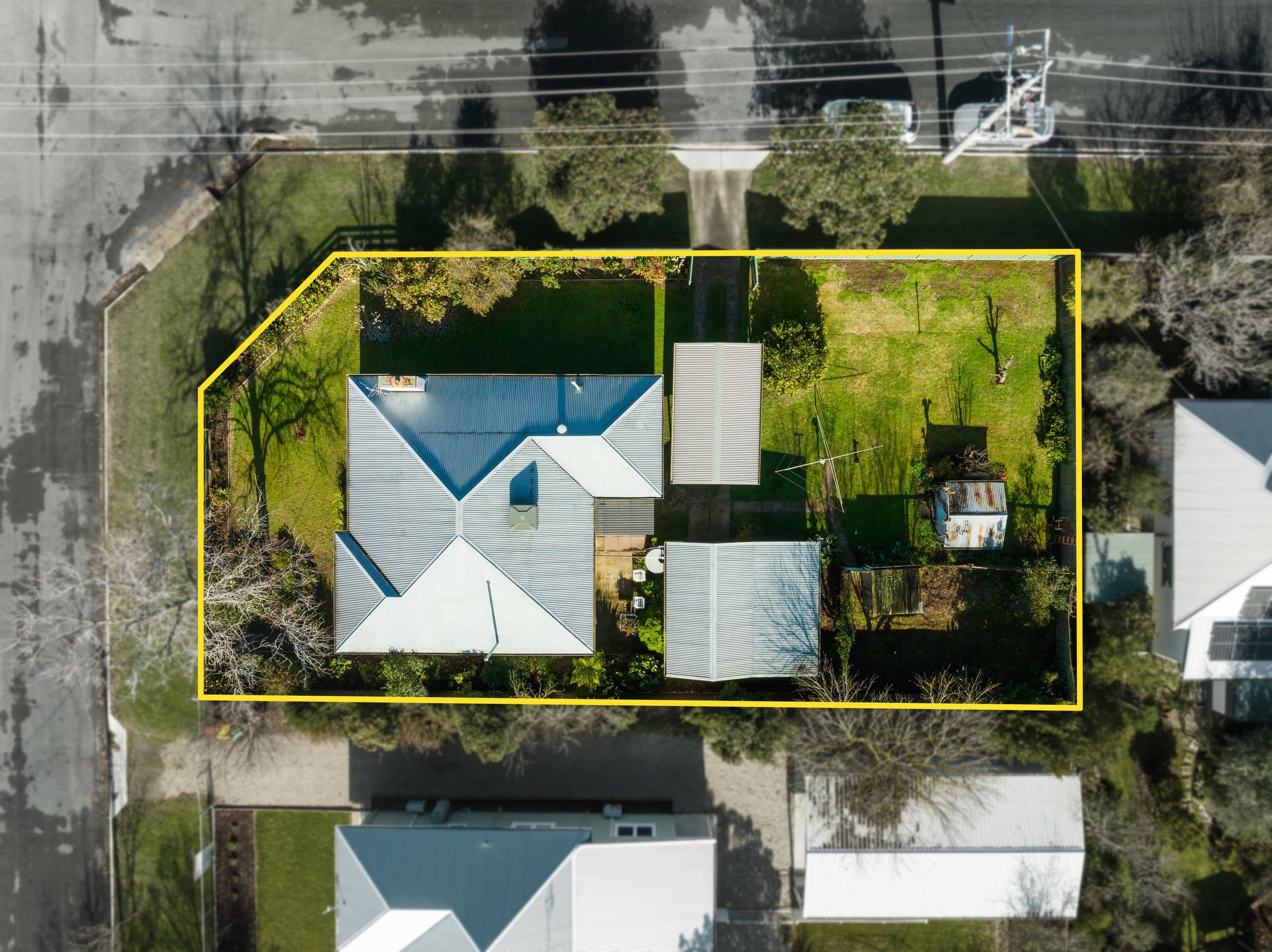 16 South Street, Benalla VIC 3672, Benalla - Thumbnail 2