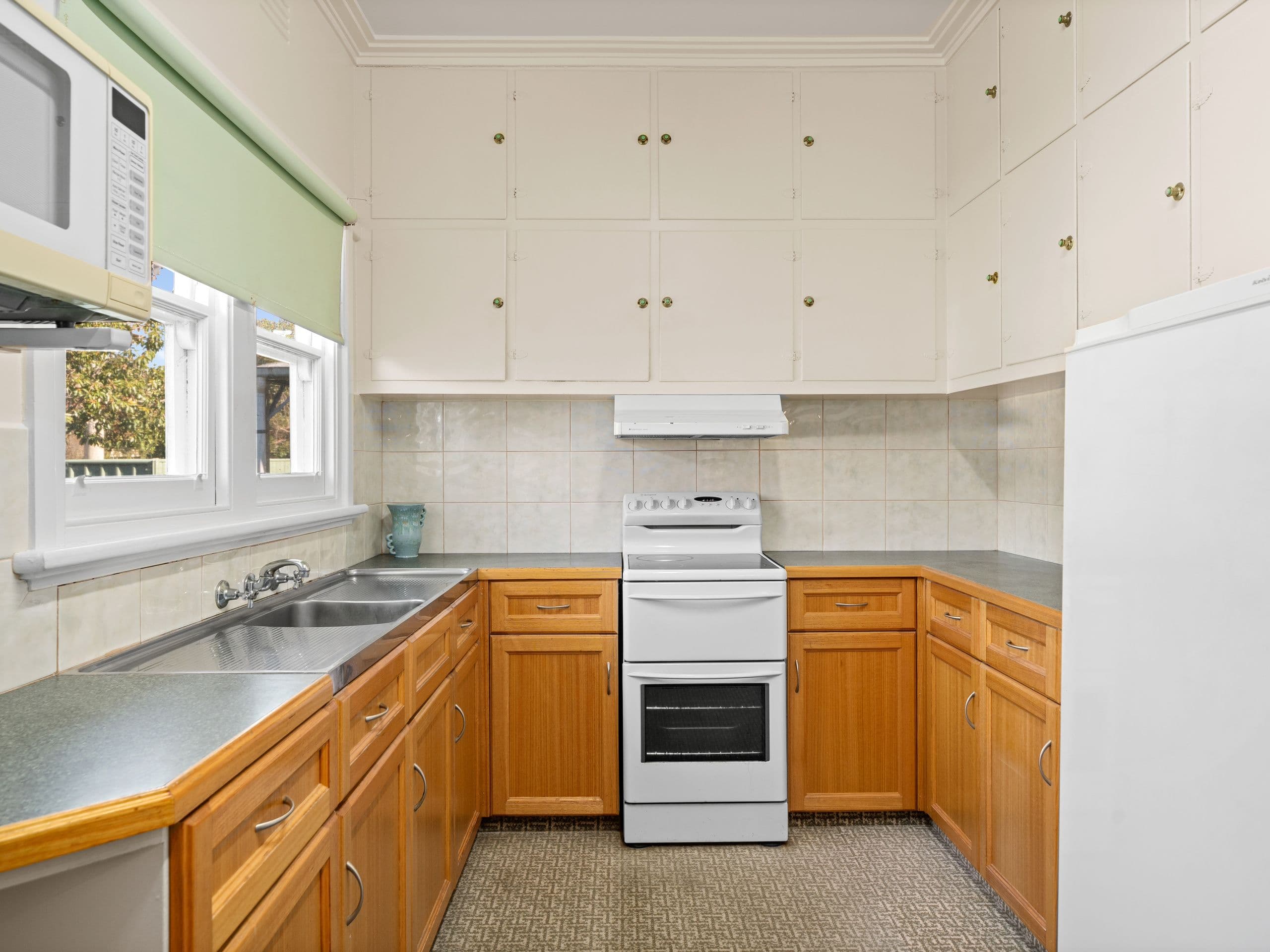 16 South Street, Benalla VIC 3672, Benalla - Thumbnail 5