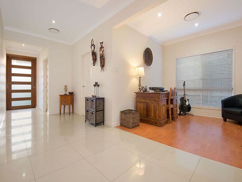 8 Couples Street, NORTH LAKES QLD 4509, North Lakes - Thumbnail 3