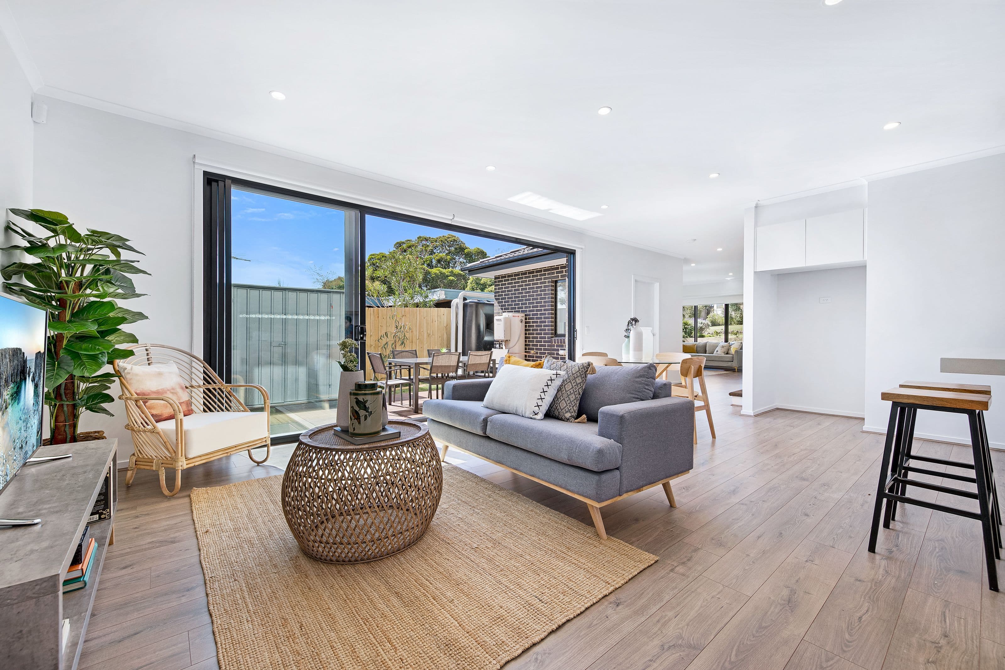 11 Gloucester Street, Mount Waverley VIC 3149, Mount Waverley - Thumbnail 3