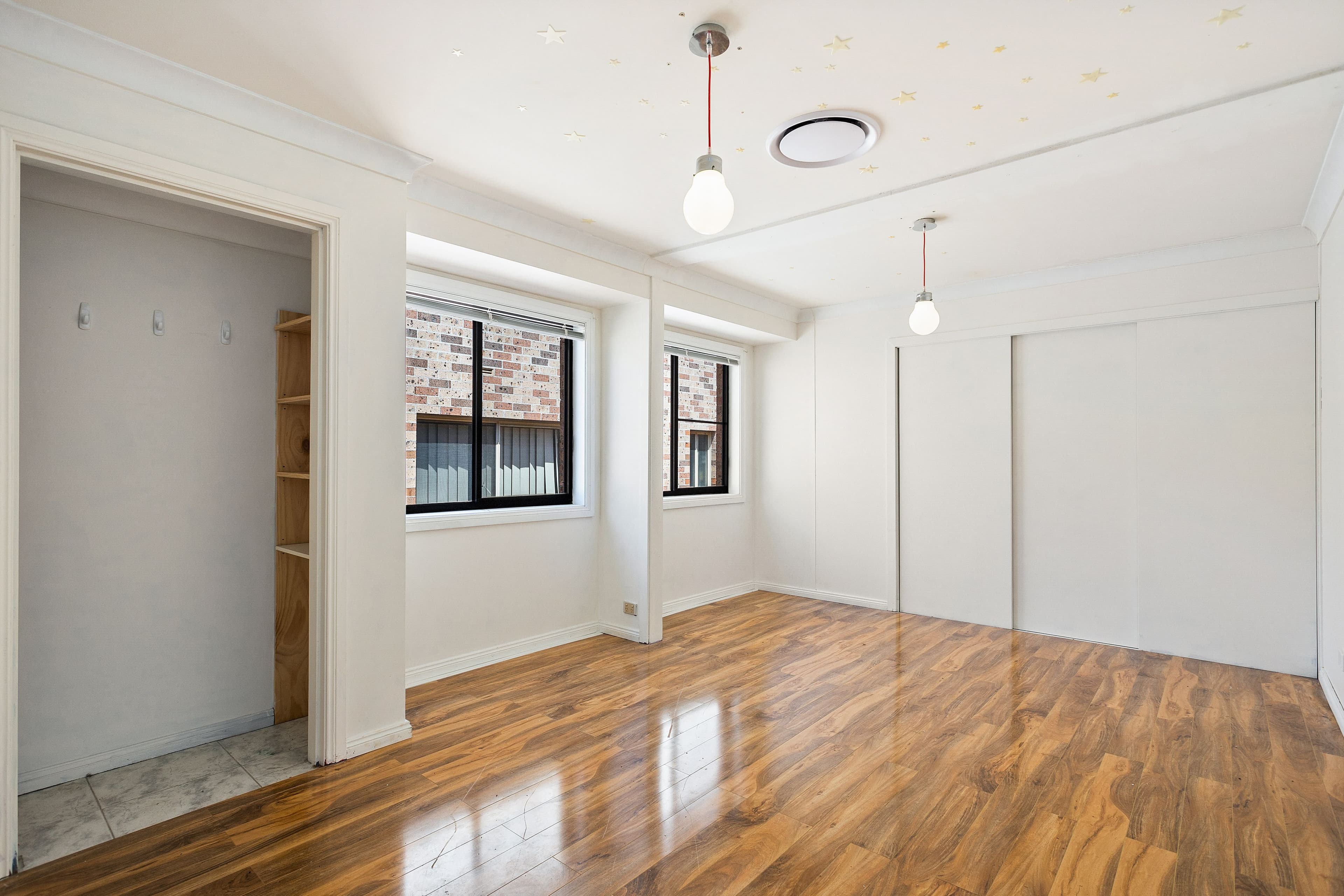 1 Castle Court, Berkeley NSW 2506, Berkeley - Thumbnail 3