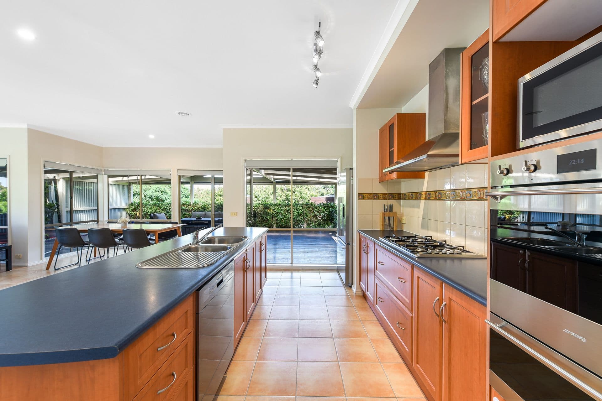 7 St Annes Crescent, Berwick VIC 3806, Berwick - Thumbnail 8