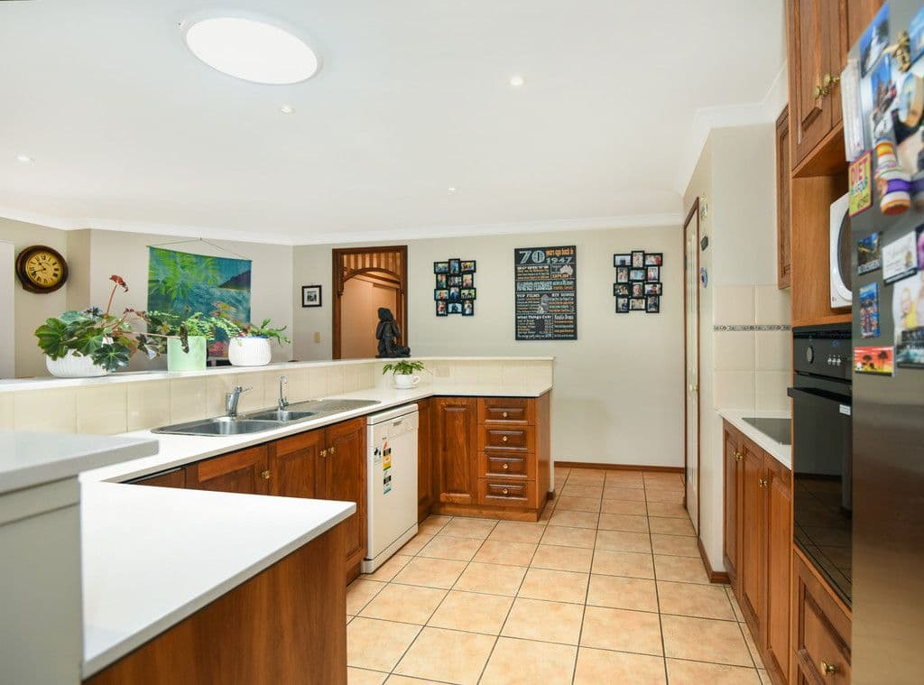 5 McLachlan Drive, Highfields QLD 4352, Highfields - Thumbnail 5
