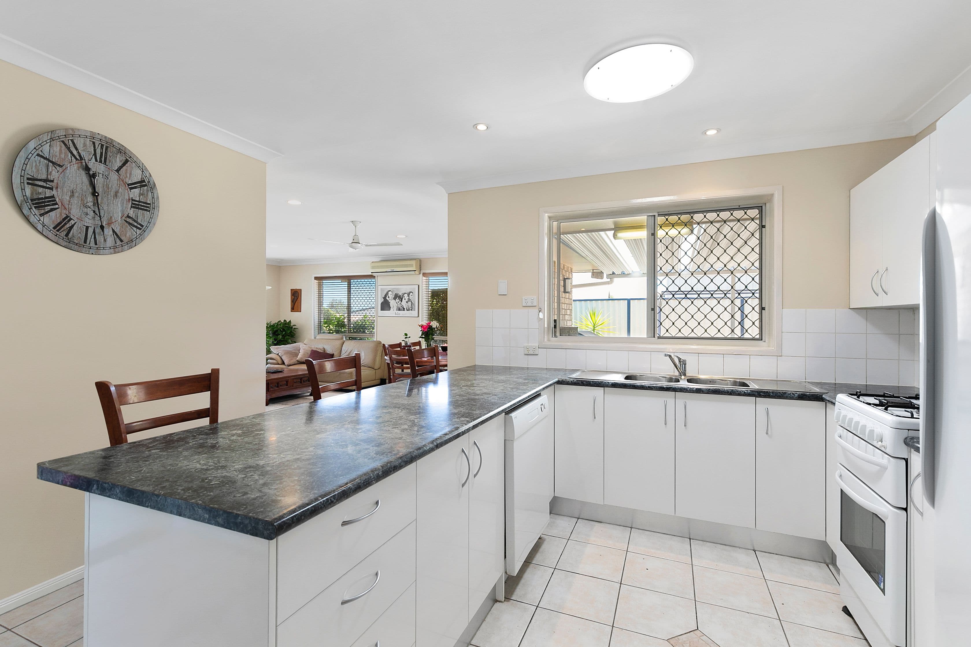 19 Lindeman Place, Tingalpa QLD 4173, Tingalpa - Thumbnail 4