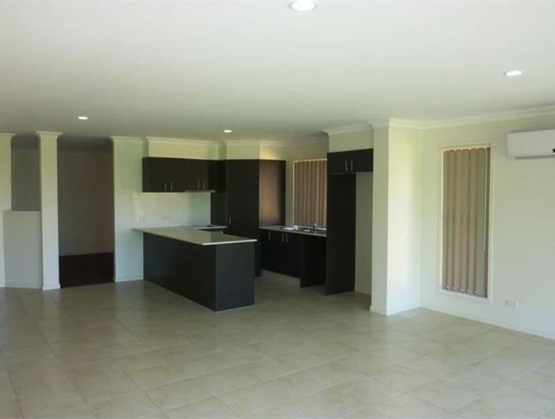 18 Weymouth Street, Bundamba QLD 4304, Bundamba - Thumbnail 4