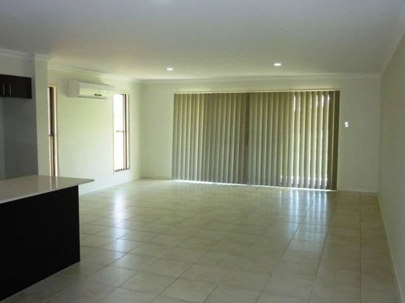 18 Weymouth Street, Bundamba QLD 4304, Bundamba - Thumbnail 6