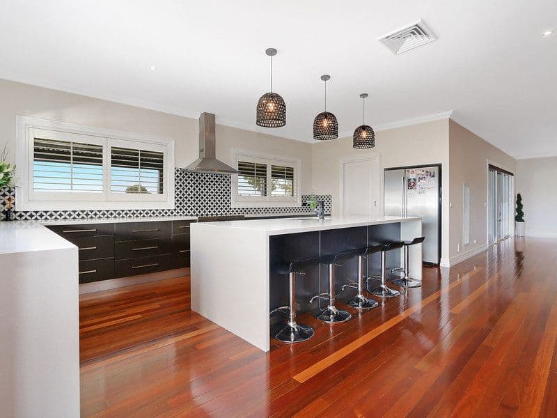 87 Murray Road, Benalla VIC 3672, Benalla - Thumbnail 2