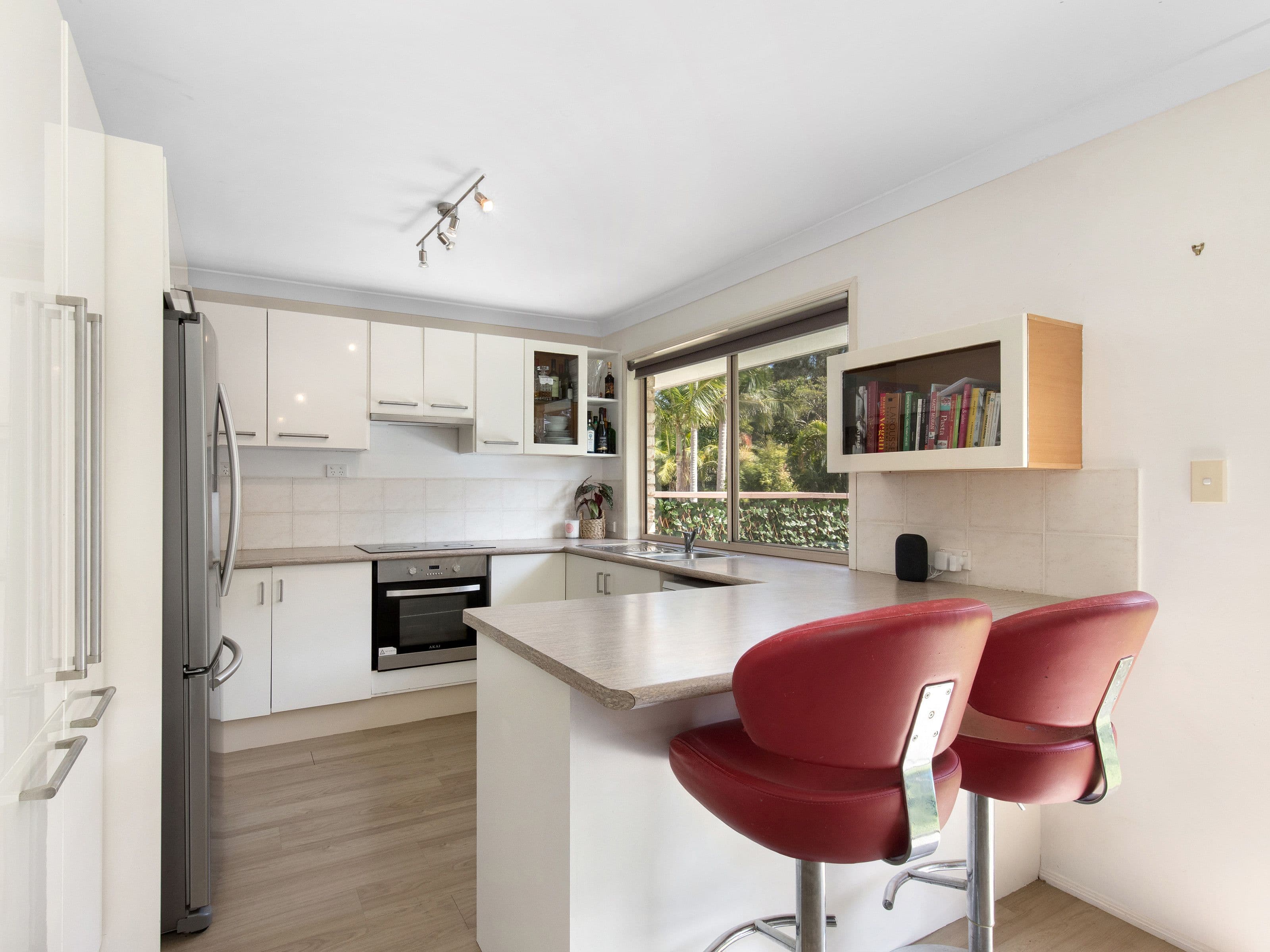 18 Cootharaba Drive, Helensvale QLD 4212, Helensvale - Thumbnail 6
