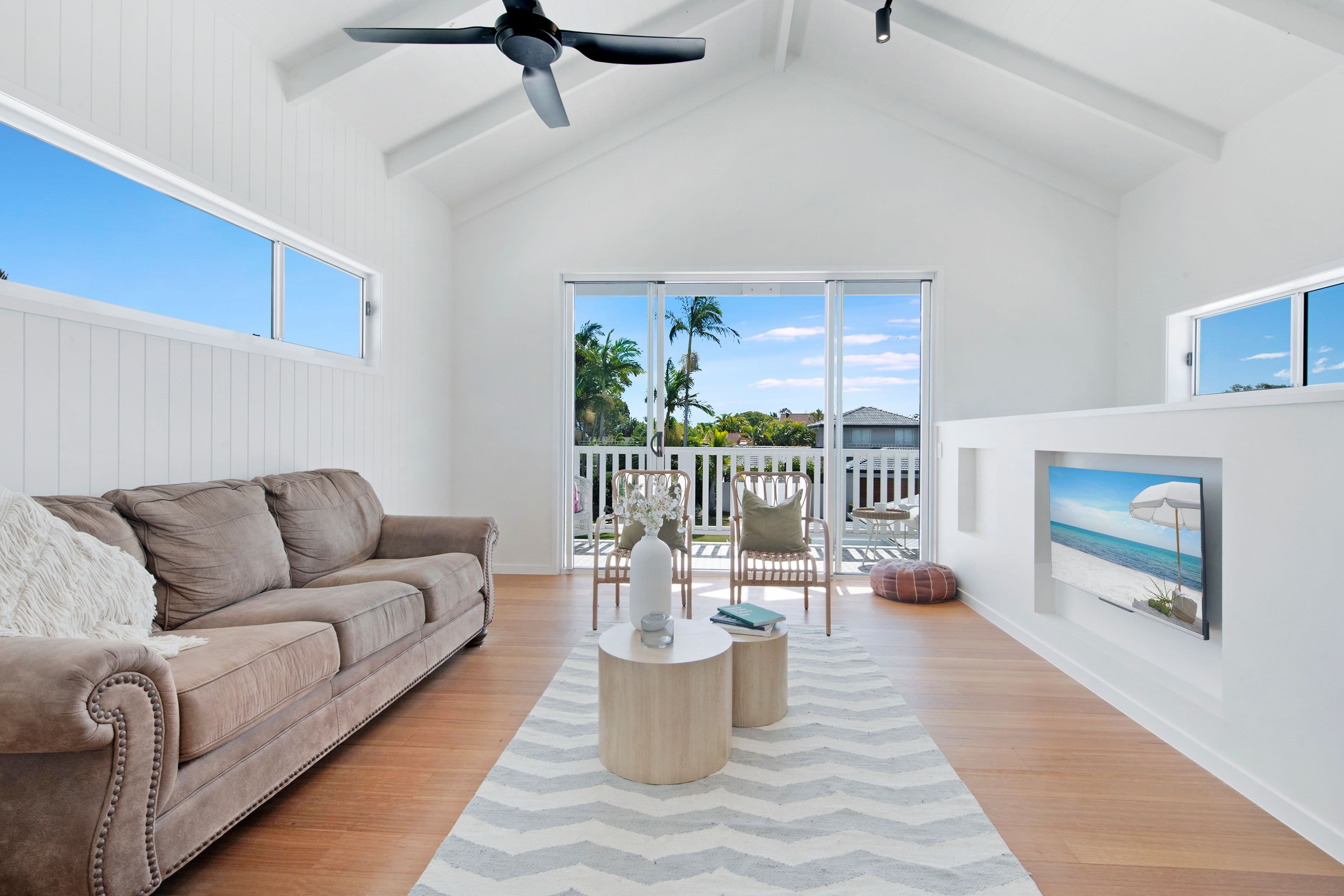 1 Peninsula Court, Mermaid Waters QLD 4218, Mermaid Waters - Thumbnail 4