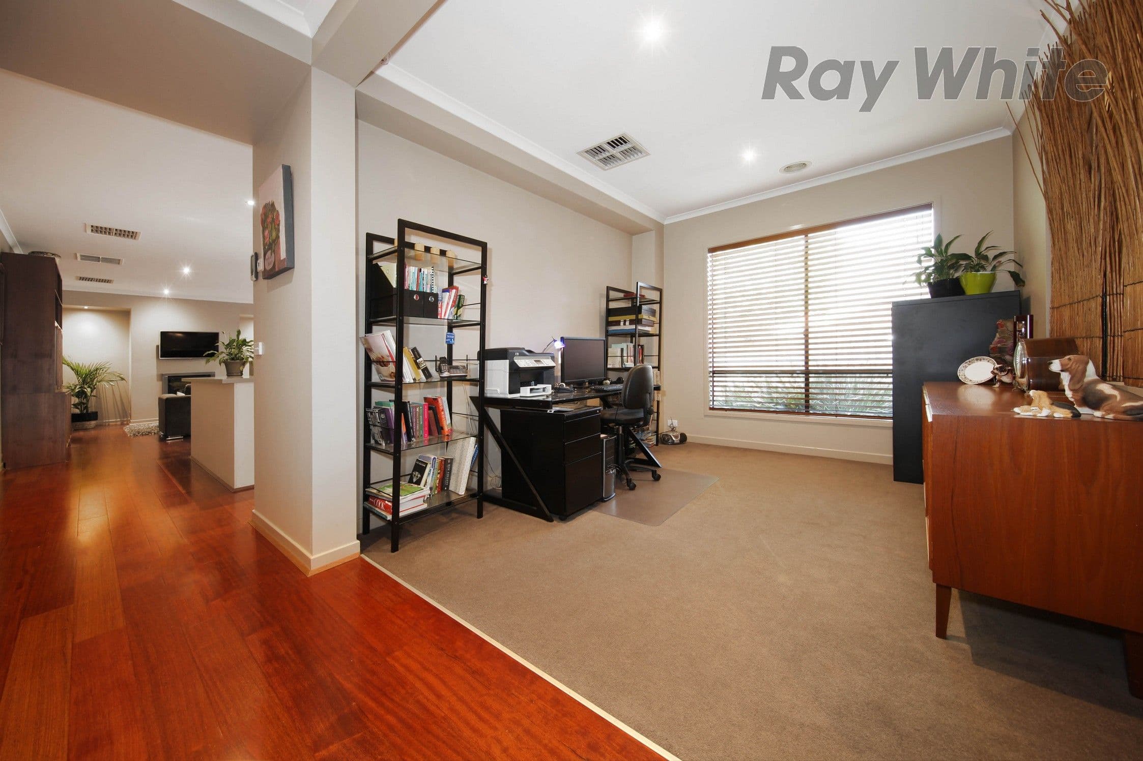 22 La Coruna Gardens, Point Cook VIC 3030, Point Cook - Thumbnail 5