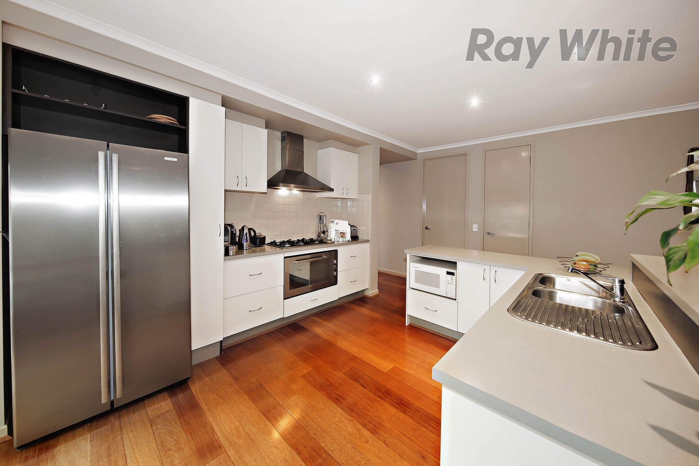 22 La Coruna Gardens, Point Cook VIC 3030, Point Cook - Thumbnail 7