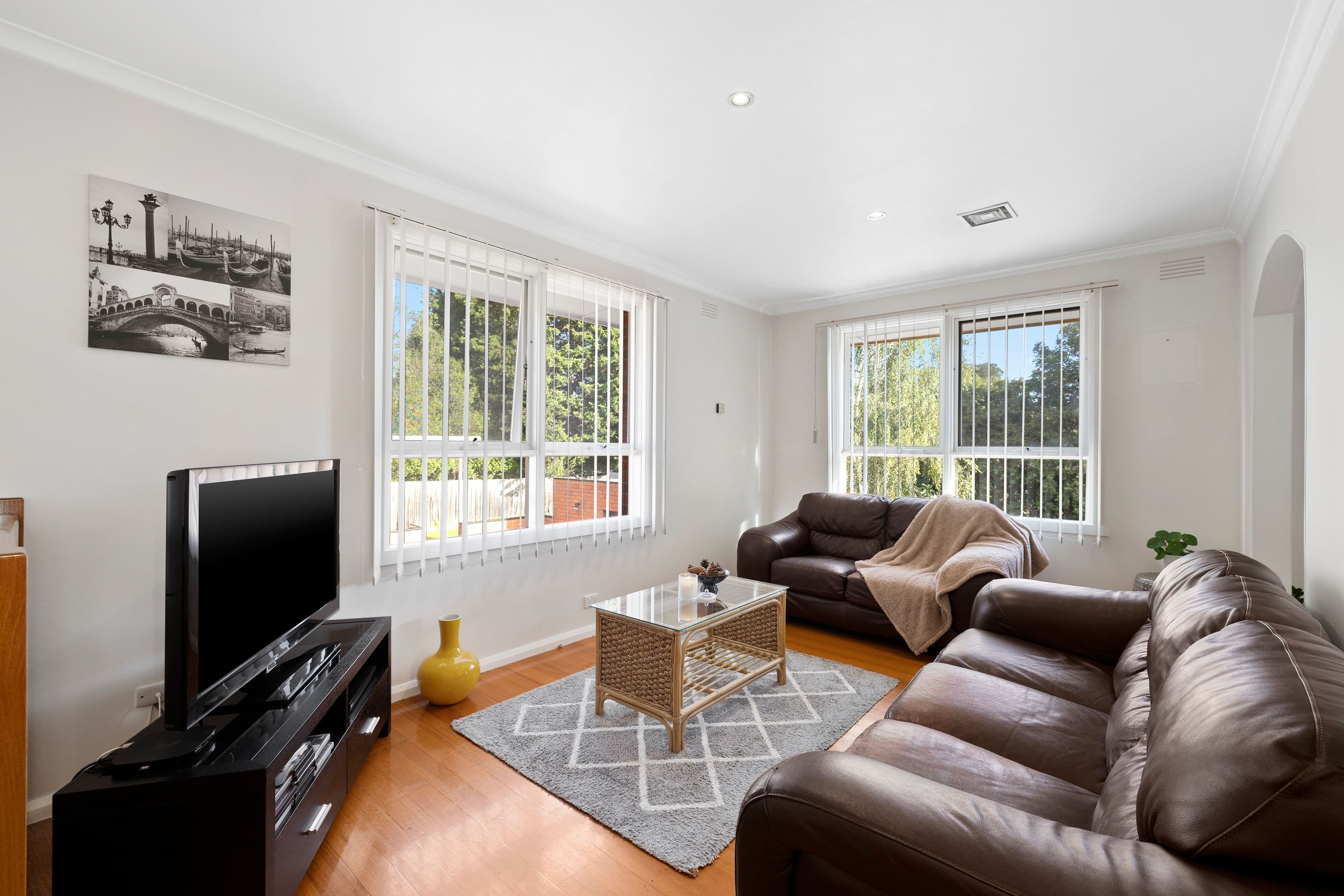 20 Aldinga Street, Blackburn South VIC 3130, Blackburn South - Thumbnail 2