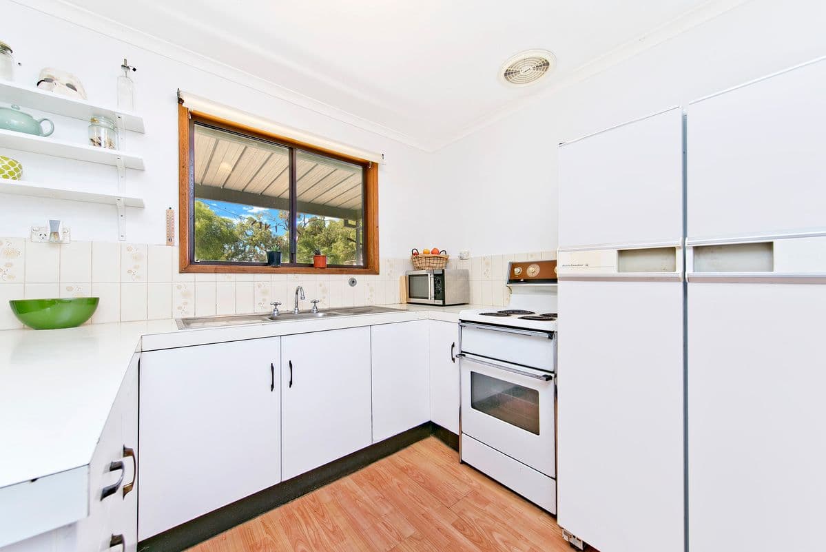 11 Main Street, Owen SA 5460, Owen - Thumbnail 4