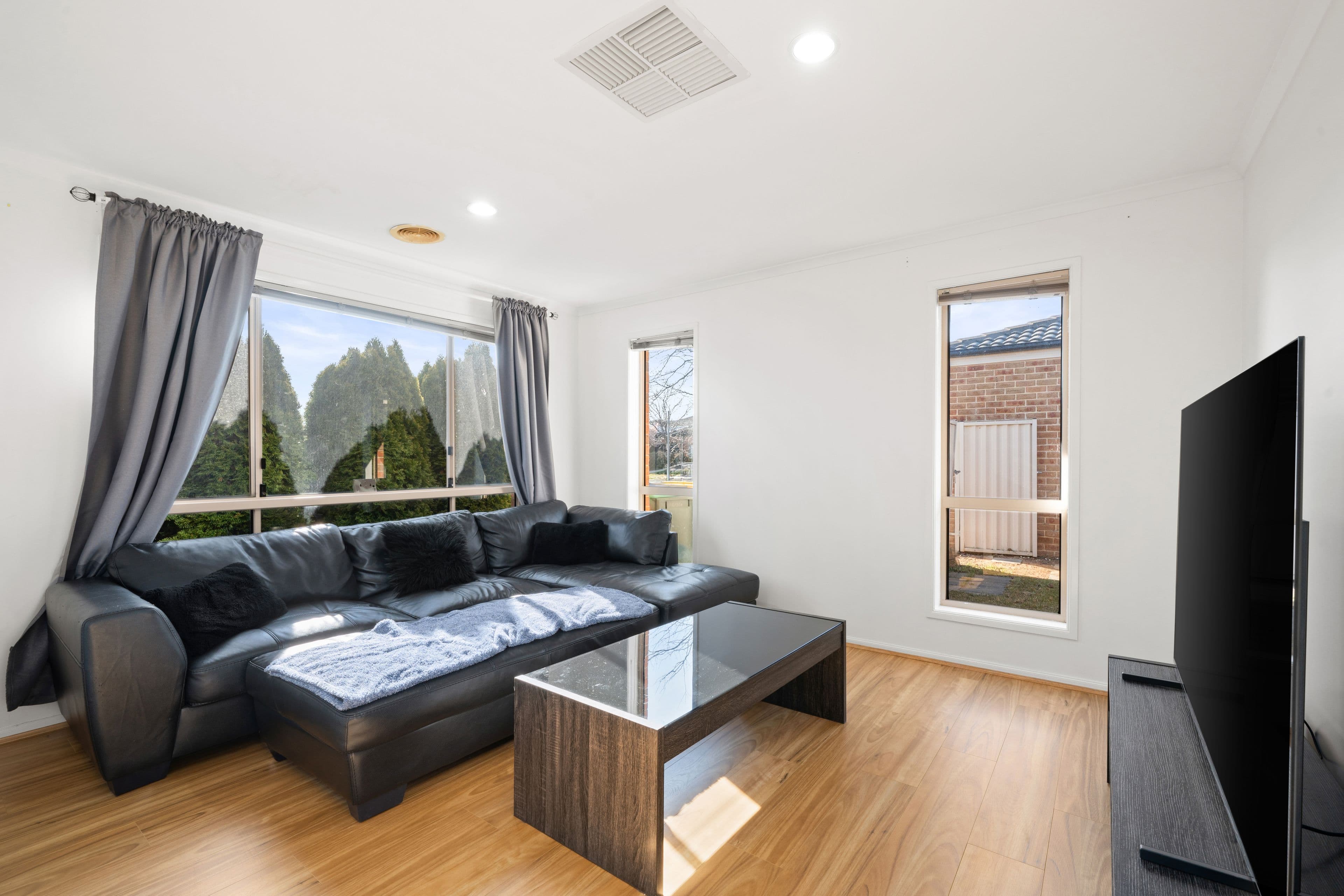 68 Branson Street, Dunlop ACT 2615, Dunlop - Thumbnail 3